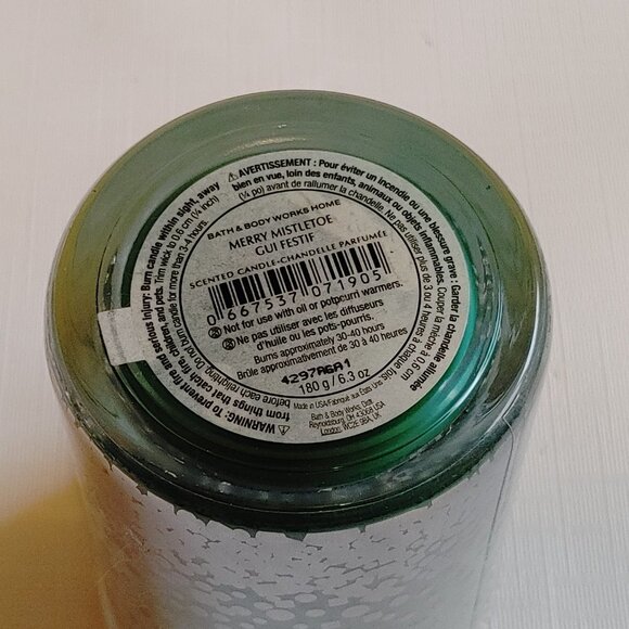 RETRO Bath and Body Works Merry Mistletoe Single Wick Candle NEW - Picture 5 of 5